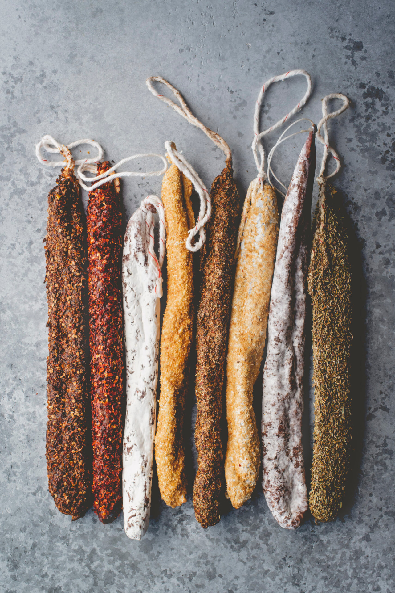 Assortiment fuets en worsten uit onze winkel